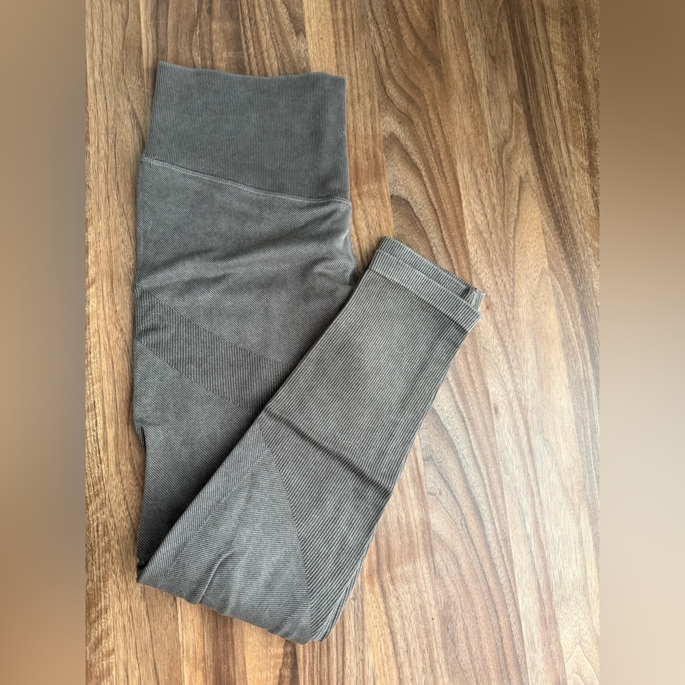JoyLab Ribbed Taupe Leggings